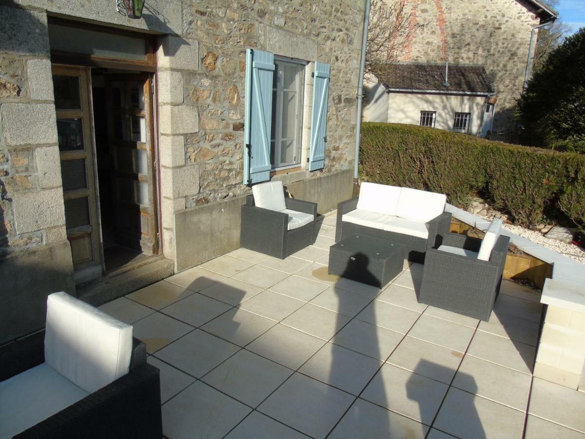 Puy Larousse Farm House Bed & Breakfast Linards Exterior photo