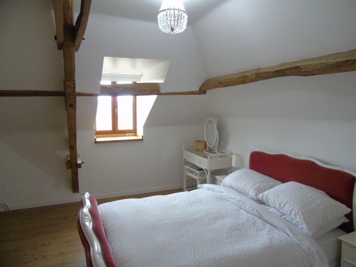 Puy Larousse Farm House Bed & Breakfast Linards Exterior photo