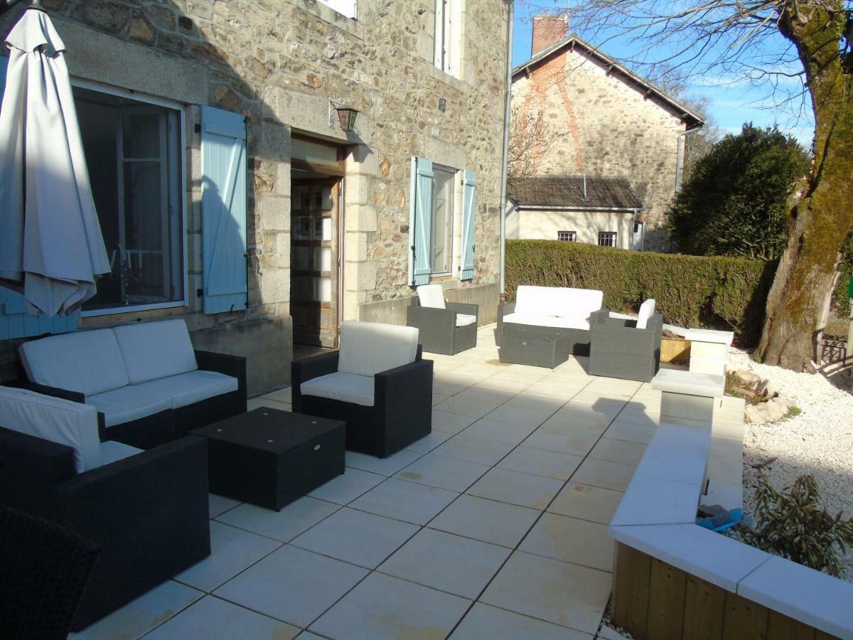 Puy Larousse Farm House Bed & Breakfast Linards Exterior photo